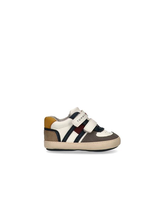 Sneakers, neonato, logate. TOMMY HILFIGER | T0B9 35211 1755Y913